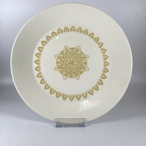 Sheffield Serenade 10” Dinner Plate Fleur De Lis USA Vintage Yellow & White MCM